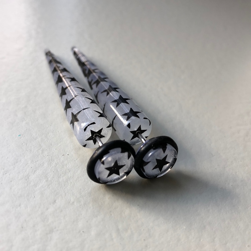 18G glow in dark earrings